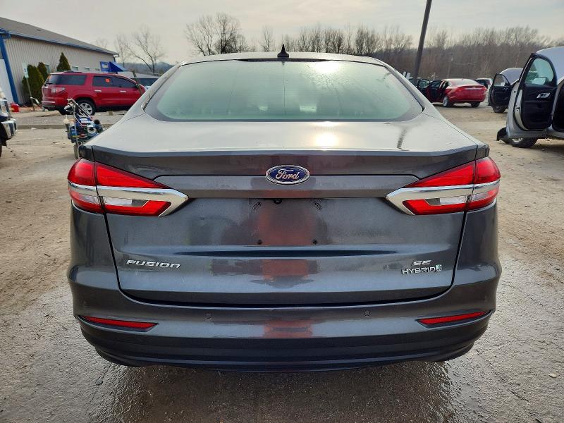 Photo 6 from auction – 2019 FORD FUSION with VIN 3FA6P0LU6KR131849