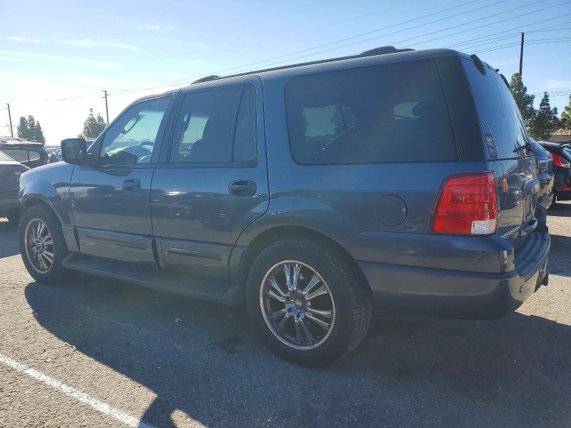 Photo 2 from auction – 2004 FORD EXPEDITION with VIN 1FMPU15L94LA36930