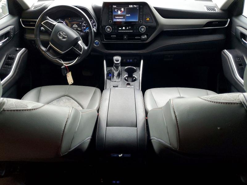 Photo 8 from auction – 2022 TOYOTA HIGHLANDER with VIN 5TDAARAH3NS510339