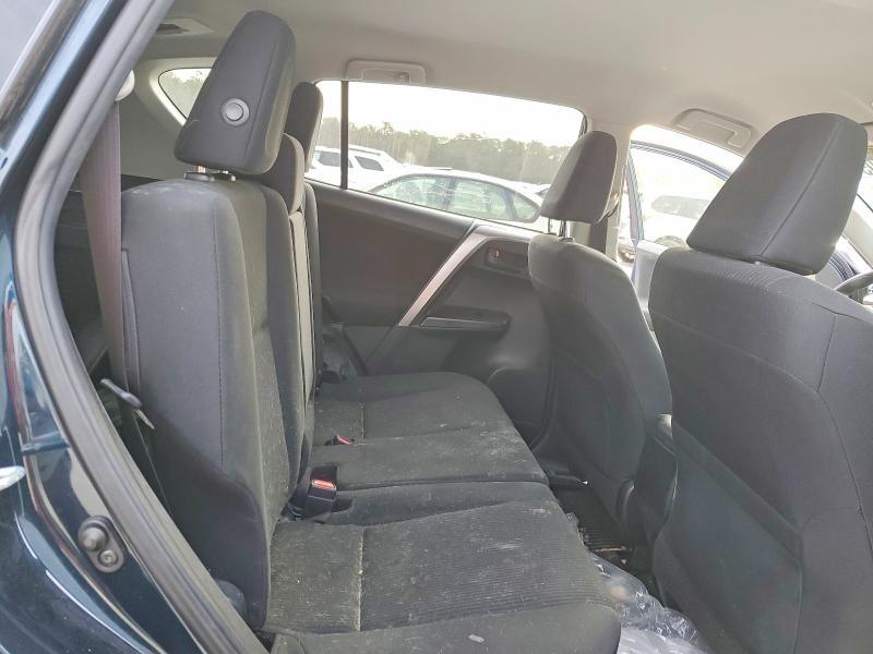 Photo 11 from auction – 2017 TOYOTA RAV4 LE with VIN JTMBFREV9HJ118988