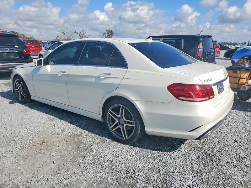 Photo 2 from auction – 2014 MERCEDES-BENZ E 350 4MAT with VIN WDDHF8JB7EA805002