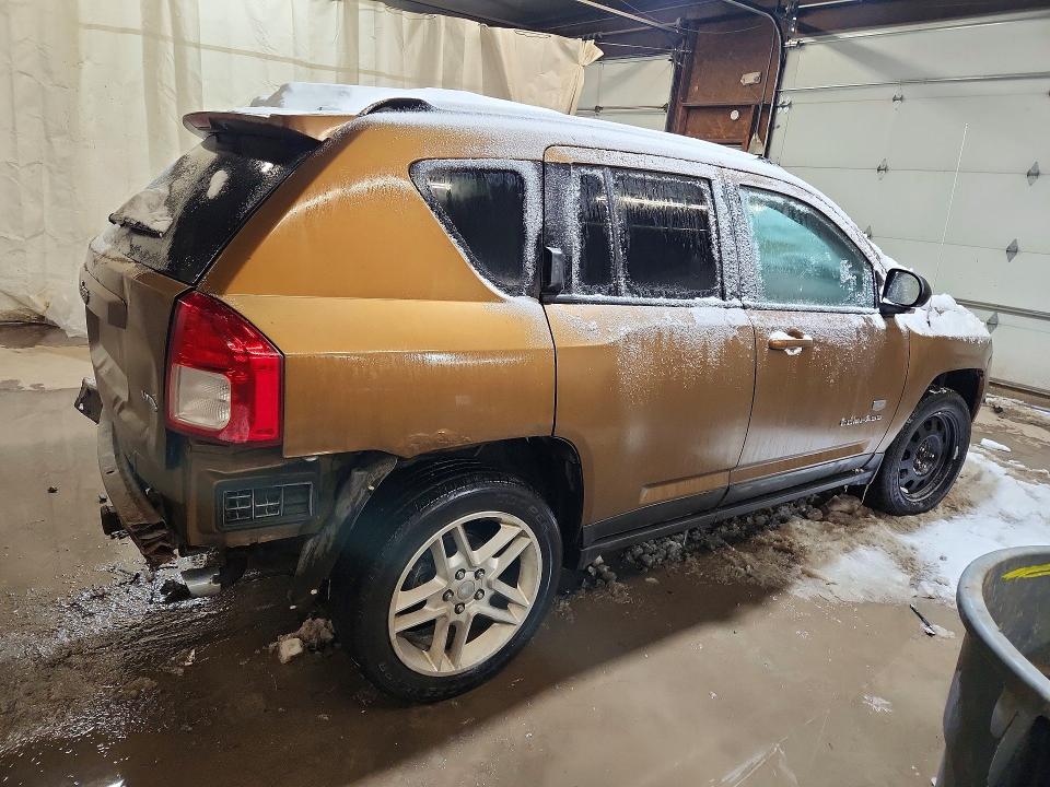 Photo 3 from auction – 2011 JEEP COMPASS with VIN 1J4NF5FB9BD165089