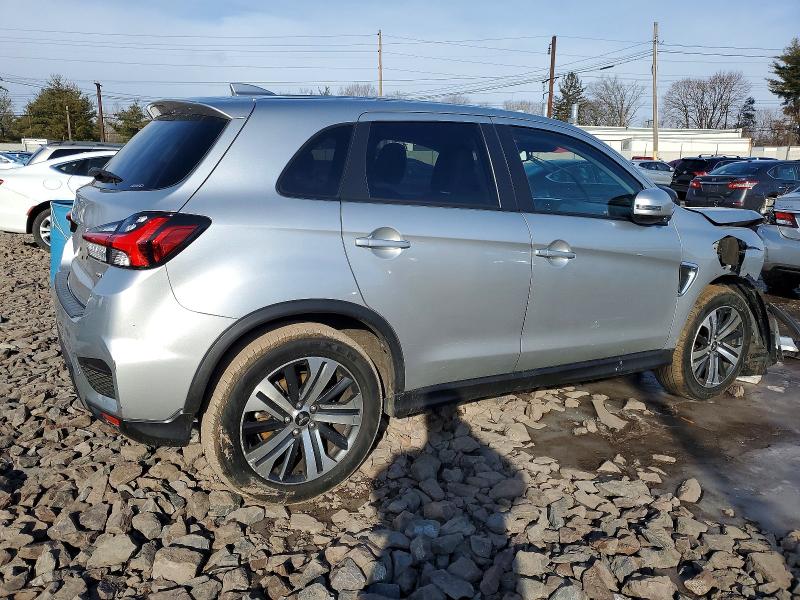 Photo 3 from auction – 2023 MITSUBISHI OUTLANDER with VIN JA4ARUAU1PU008723