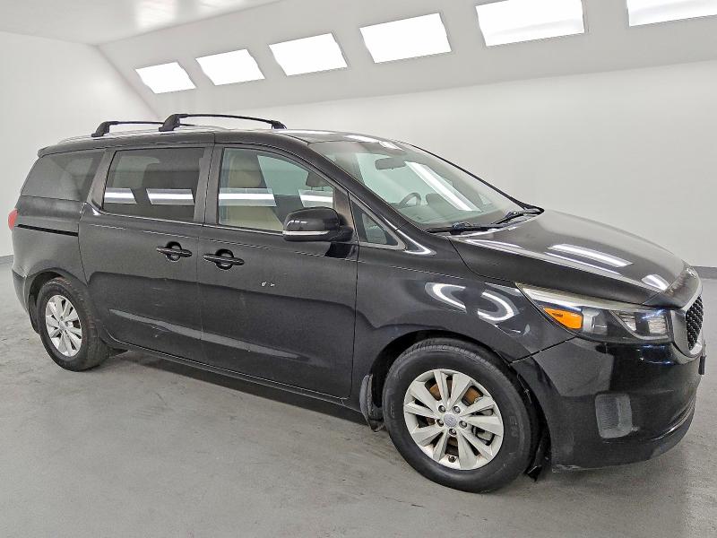 Photo 4 from auction – 2016 KIA SEDONA LX with VIN KNDMB5C18G6182258