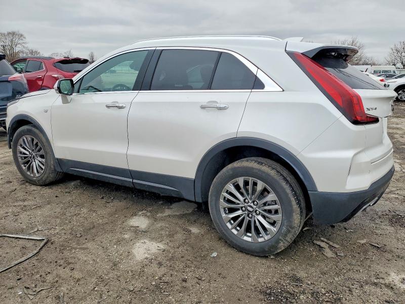 Photo 2 from auction – 2024 CADILLAC XT4 PREMIU with VIN 1GYFZCR48RF174457