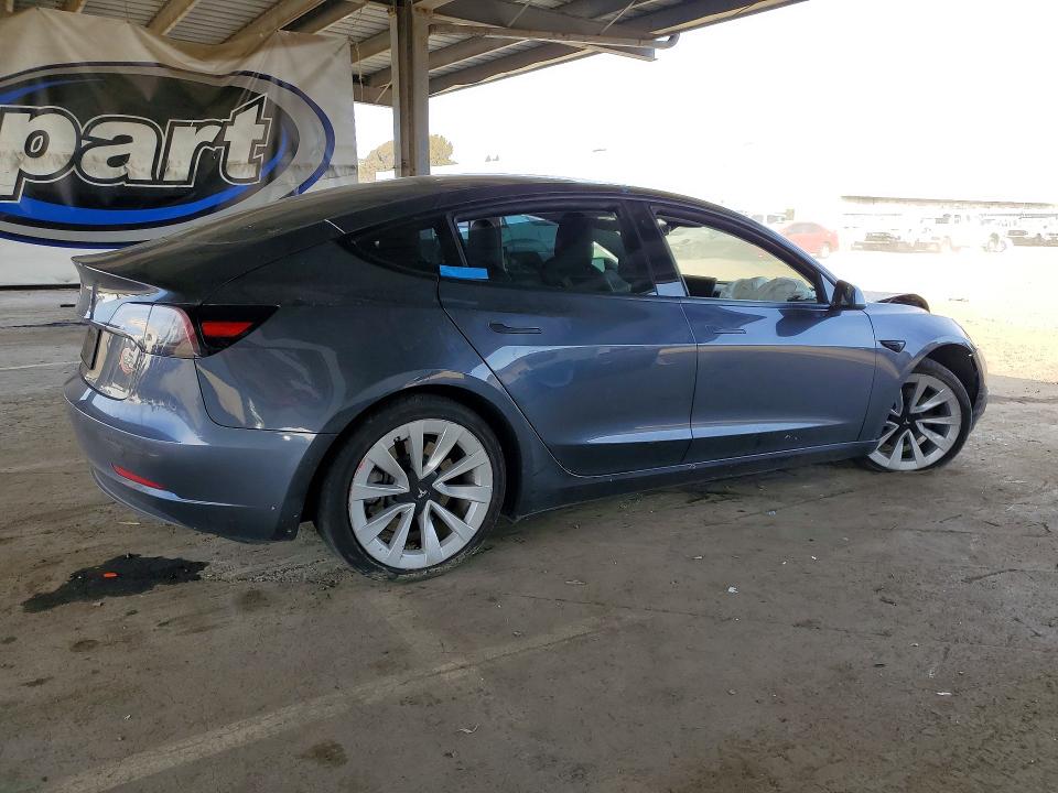 Photo 3 from auction – 2022 TESLA MODEL 3 with VIN 5YJ3E1EA2NF145684
