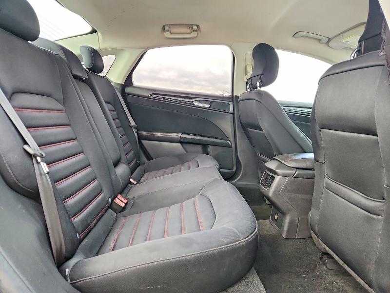 Photo 10 from auction – 2014 FORD FUSION SE with VIN 3FA6P0HD4ER110804