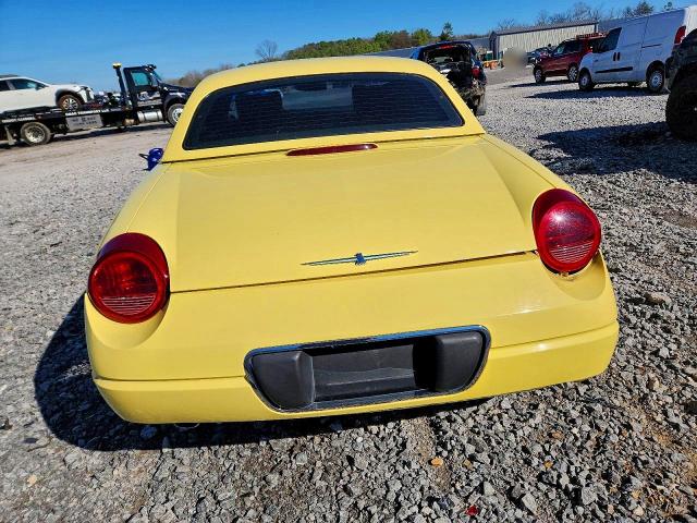 Photo 6 from auction – 2002 FORD THUNDERBIR with VIN 1FAHP60A52Y104083