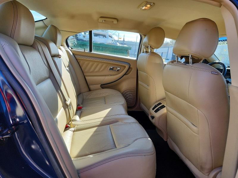 Photo 10 from auction – 2016 FORD TAURUS SEL with VIN 1FAHP2E85GG157152