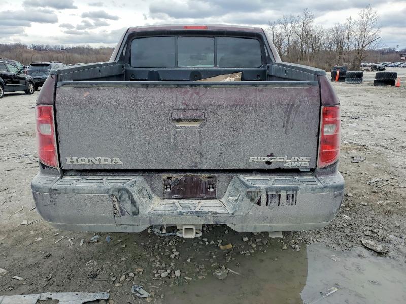 Photo 6 from auction – 2010 HONDA RIDGELINE with VIN 5FPYK1F58AB006645