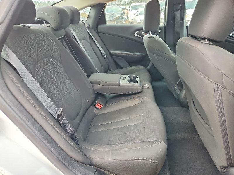 Photo 10 from auction – 2015 CHRYSLER 200 LIMITE with VIN 1C3CCCAB7FN532903