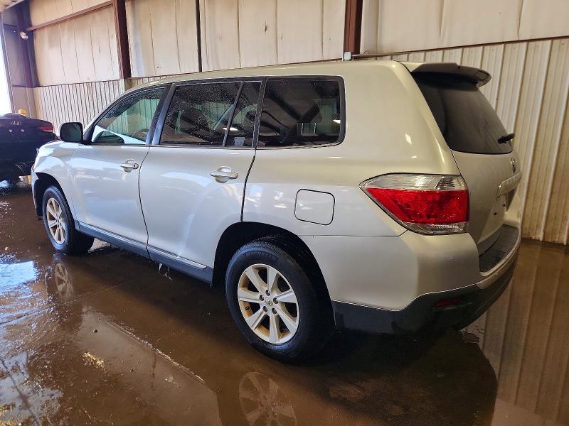 Photo 2 from auction – 2013 TOYOTA HIGHLANDER with VIN 5TDBK3EH9DS228763