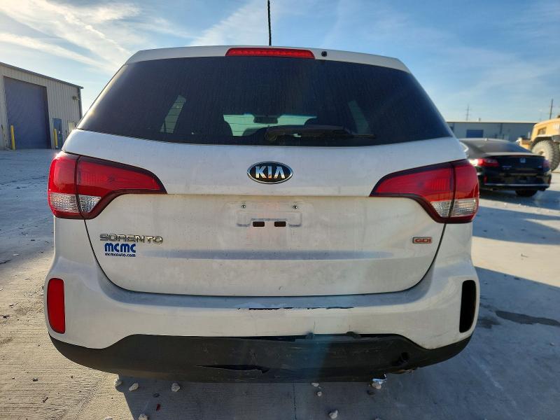Photo 6 from auction – 2015 KIA SORENTO with VIN 5XYKT3A60FG630933