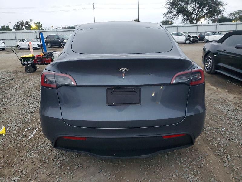 Photo 6 from auction – 2023 TESLA MODEL Y with VIN 7SAYGDED2PF956872