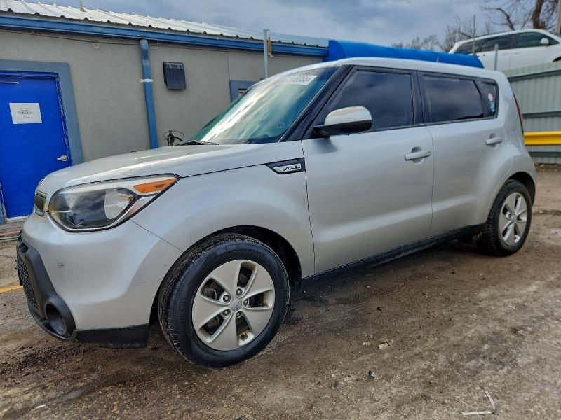 KIA SOUL 2015 with VIN KNDJN2A2XF7783233 - Photo from auction