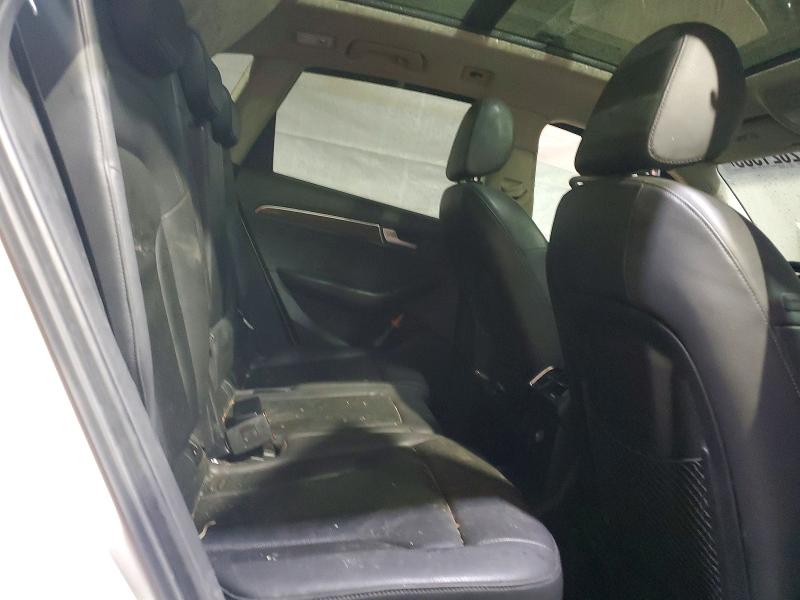 Foto 11 de la subasta – 2010 AUDI Q5 con VIN WA1LKAFP3AA055758