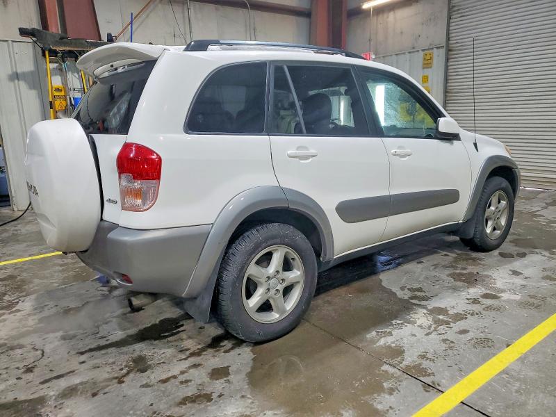 Photo 3 from auction – 2001 TOYOTA RAV4 with VIN JTEHH20V110105811