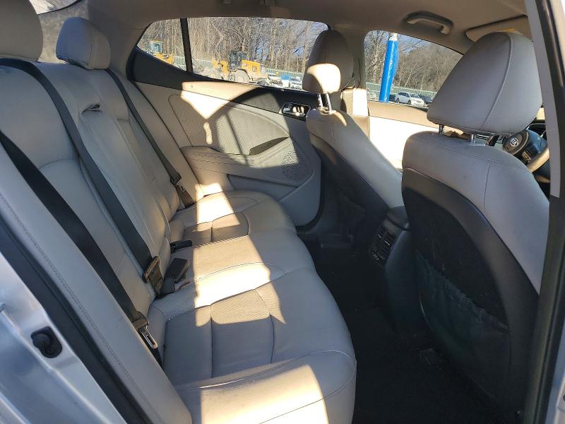 Photo 10 from auction – 2015 KIA OPTIMA EX with VIN 5XXGN4A72FG513373