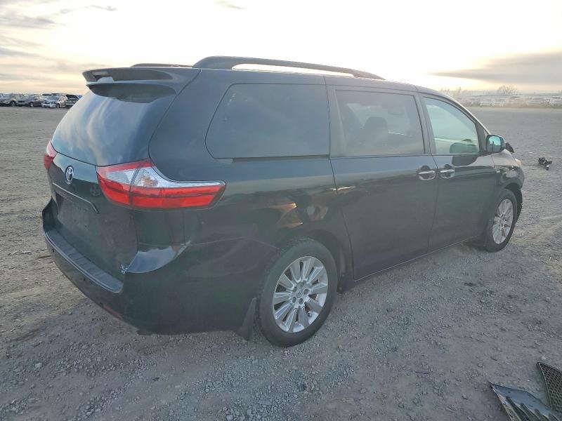 Photo 3 from auction – 2016 TOYOTA SIENNA XLE with VIN 5TDDK3DC6GS137310