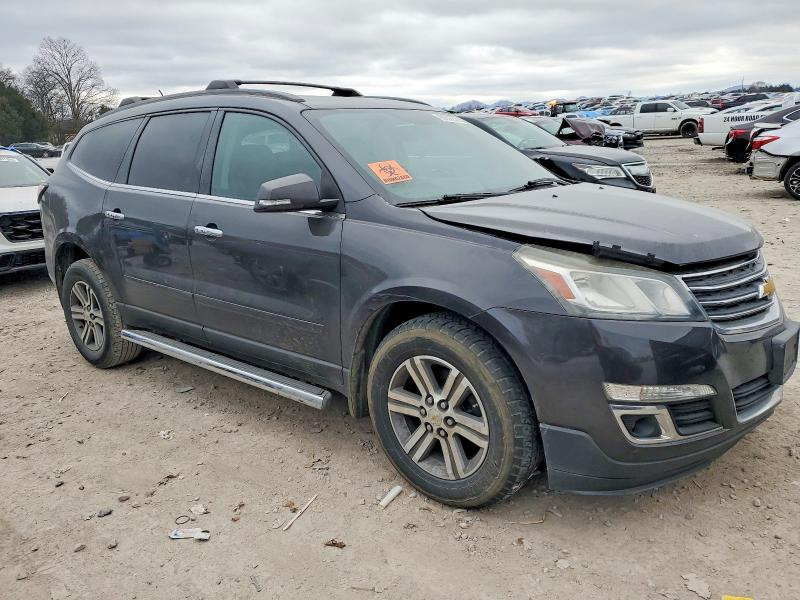 Photo 4 from auction – 2015 CHEVROLET TRAVERSE with VIN 1GNKRHKDXFJ377426