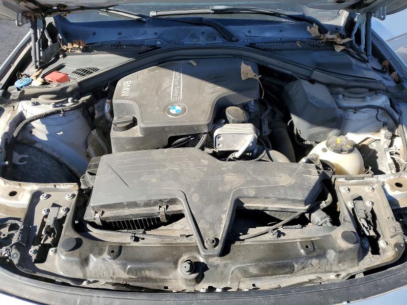 Photo 11 from auction – 2016 BMW 320 with VIN WBA8E1G5XGNU10908
