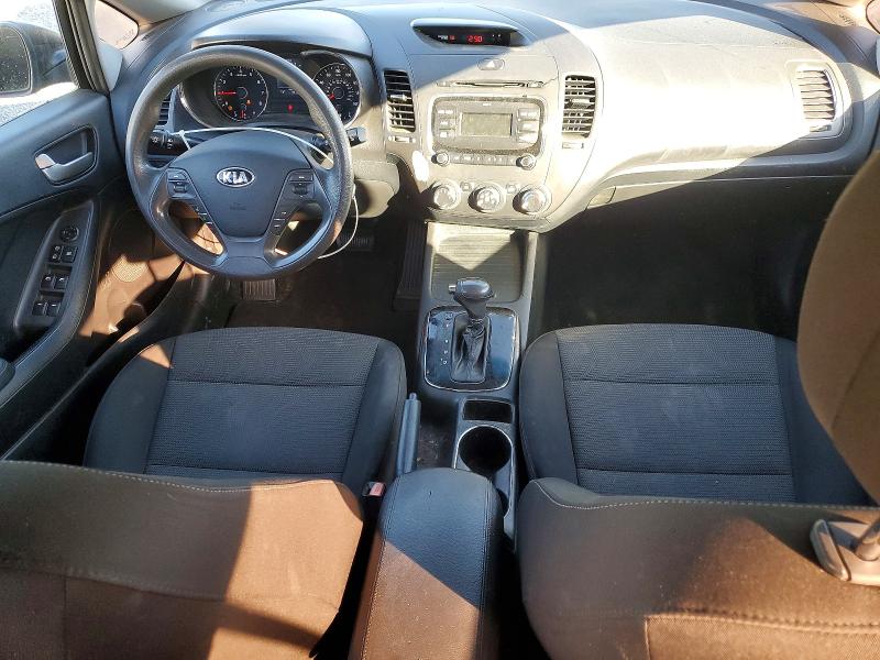 Photo 8 from auction – 2017 KIA FORTE LX with VIN KNAFK5A80H5666941