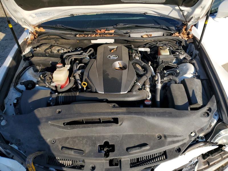 Photo 11 from auction – 2016 LEXUS IS with VIN JTHBA1D24G5006371