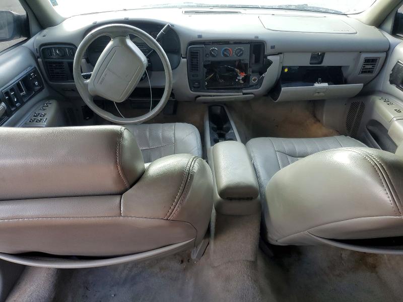 Photo 8 from auction – 1995 CHEVROLET CAPRICE / with VIN 1G1BL52P1SR140590
