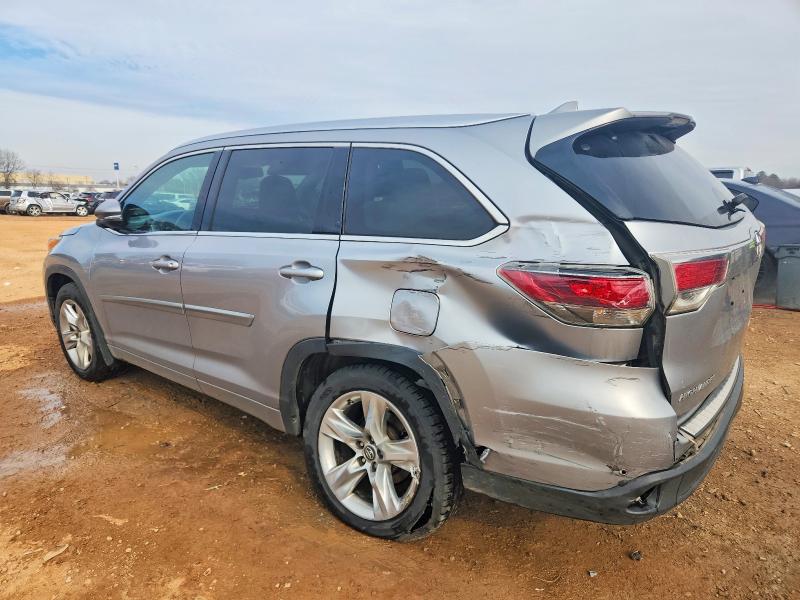 Снимка 2 от търг – 2016 TOYOTA HIGHLANDER с VIN 5TDDKRFH7GS356109