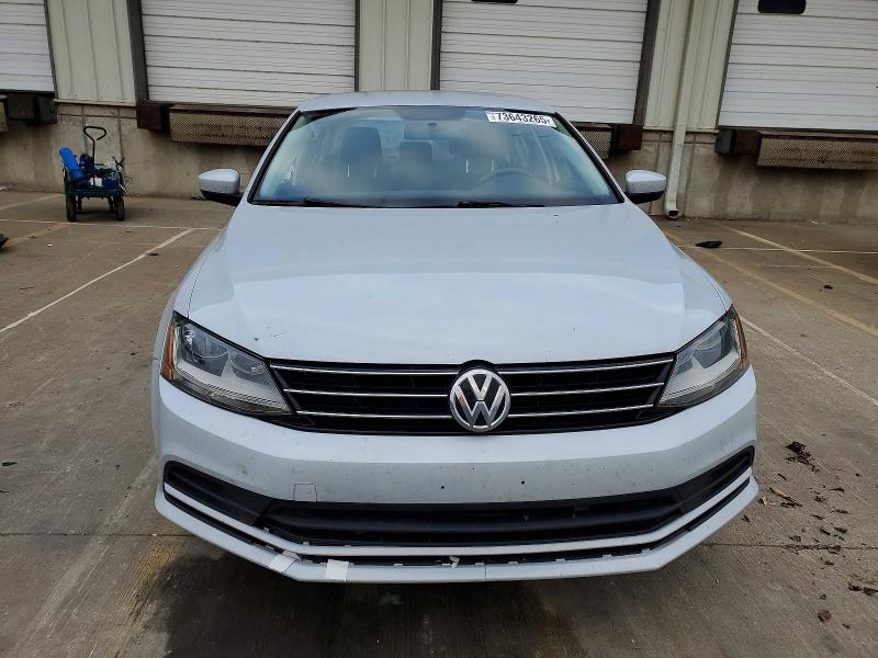 Photo 5 from auction – 2017 VOLKSWAGEN JETTA with VIN 3VW2B7AJ3HM324522