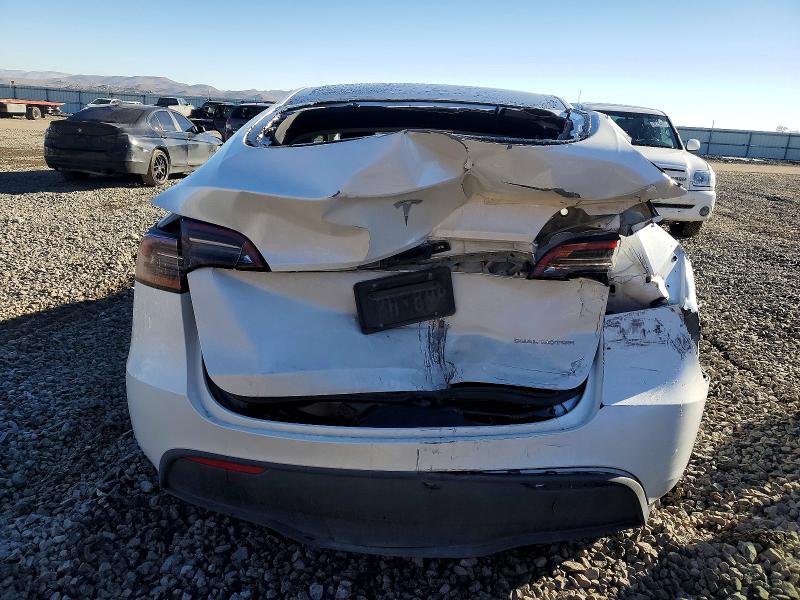 Photo 6 from auction – 2024 TESLA MODEL Y with VIN 7SAYGDEE8RA301771