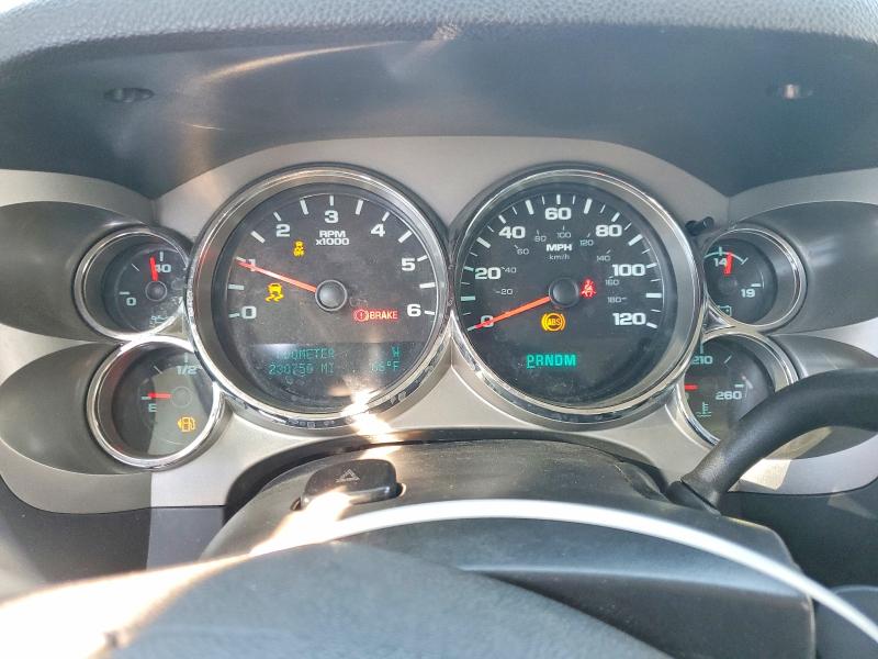 Photo 9 from auction – 2013 CHEVROLET SILVERADO with VIN 1GCRCSE00DZ144183