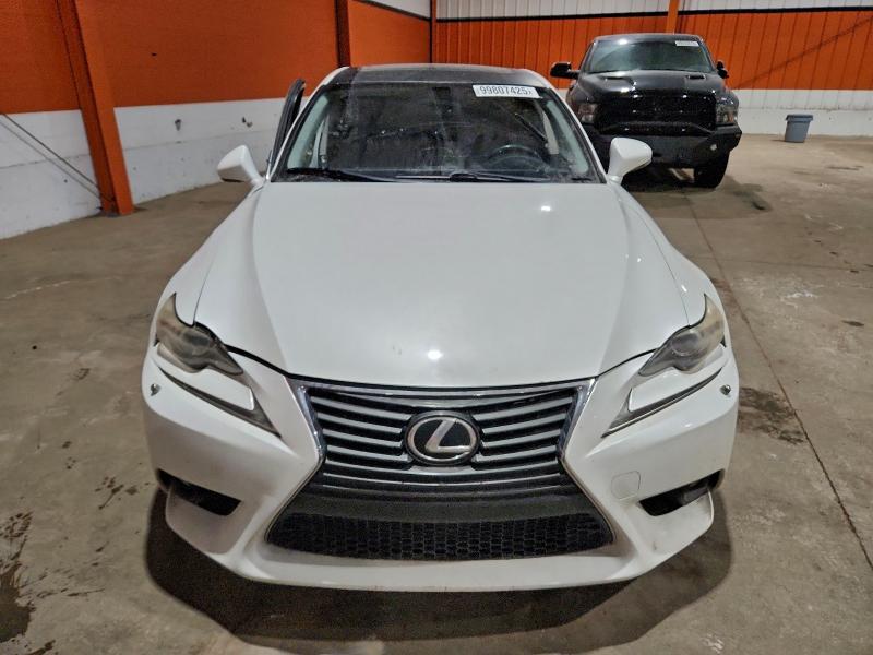 Photo 5 from auction – 2014 LEXUS IS 250 with VIN JTHCF1D26E5002471