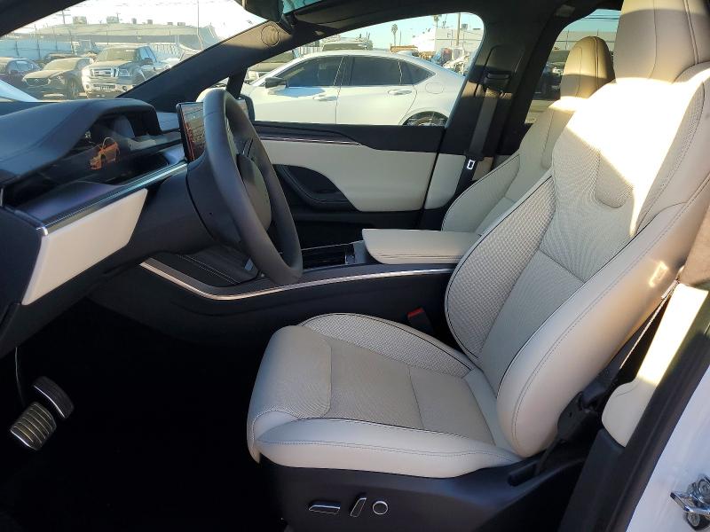 Photo 7 from auction – 2023 TESLA MODEL X with VIN 7SAXCBE69PF429845