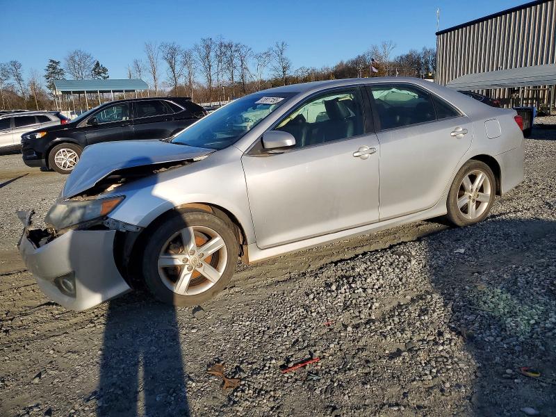 TOYOTA CAMRY L 2014 with VIN 4T1BF1FK3EU393624 - Photo from auction