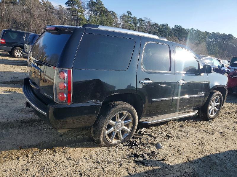 Photo 3 from auction – 2012 GMC YUKON DENA with VIN 1GKS1EEFXCR166157
