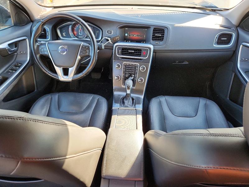 Photo 8 from auction – 2016 VOLVO S60 PREMIE with VIN YV1612TK9G2390993