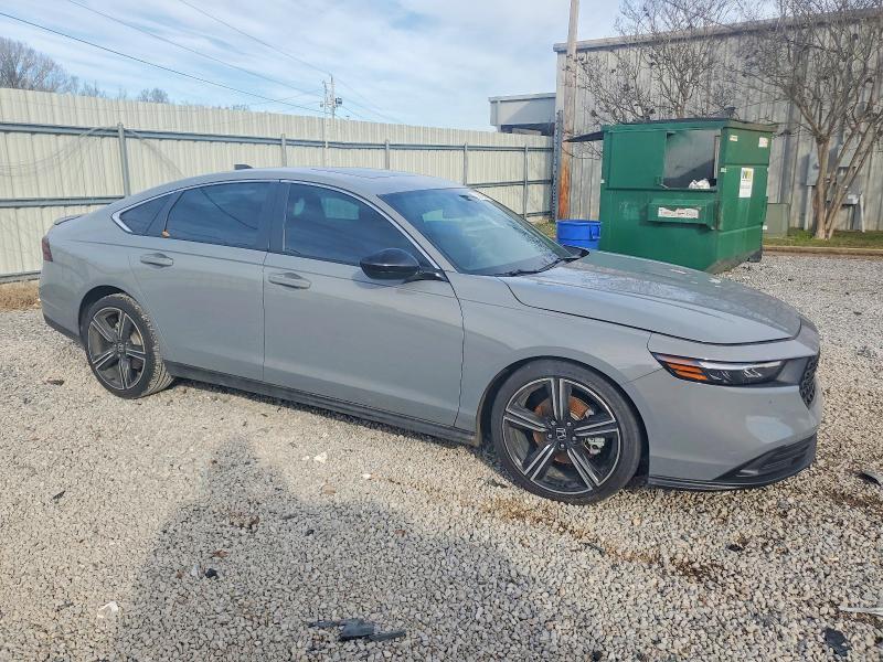Photo 4 from auction – 2025 HONDA ACCORD with VIN 1HGCY2F59SA045263
