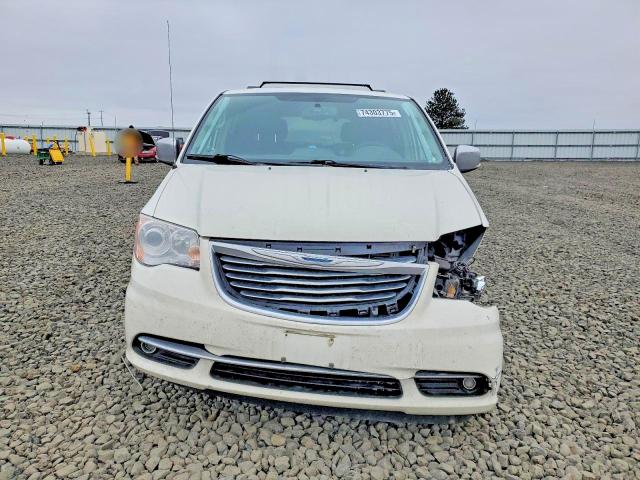 Photo 5 from auction – 2013 CHRYSLER TOWN & COU with VIN 2C4RC1GG2DR751782