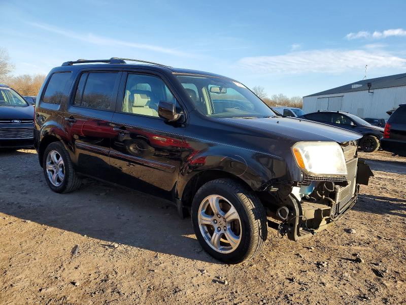 Photo 4 from auction – 2015 HONDA PILOT EXLN with VIN 5FNYF4H70FB019605