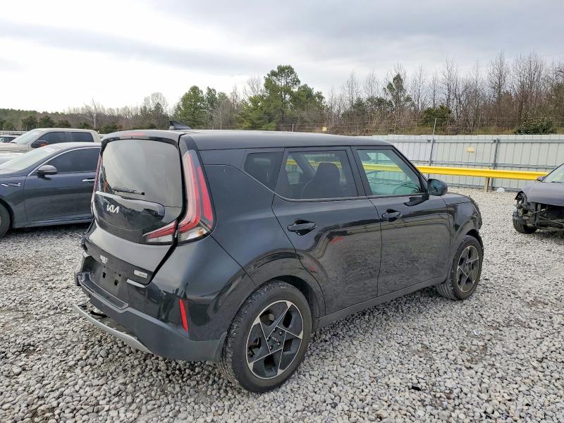 Photo 3 from auction – 2023 KIA SOUL with VIN KNDJ33AU8P7876699