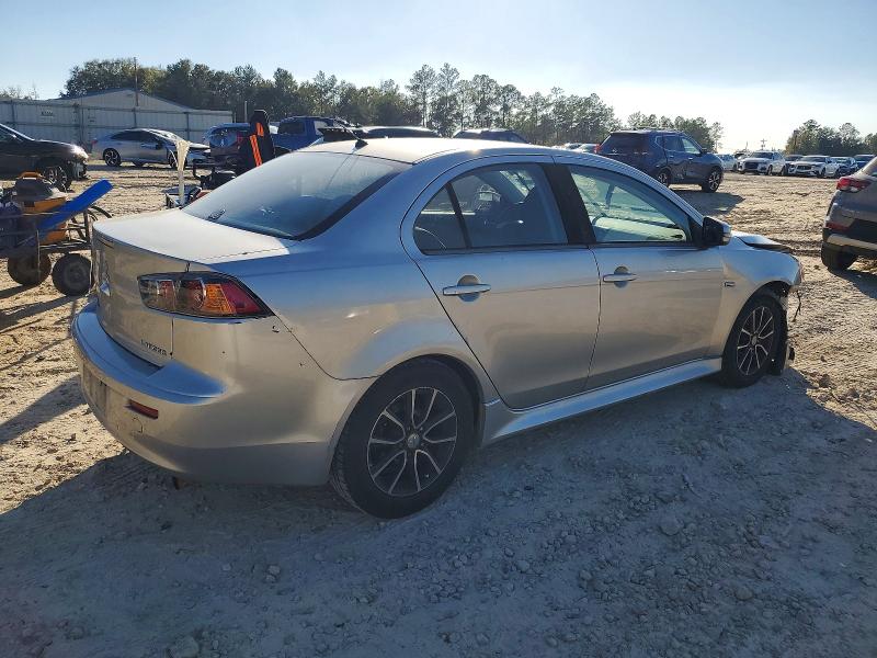 Photo 3 from auction – 2017 MITSUBISHI LANCER ES with VIN JA32U2FU9HU003503