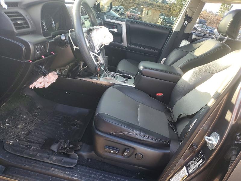 Photo 7 from auction – 2016 TOYOTA 4RUNNER with VIN JTEZU5JR4G5129650