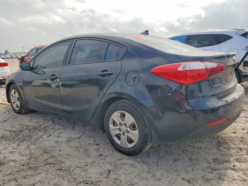 Photo 2 from auction – 2016 KIA FORTE with VIN KNAFK4A67G5559067