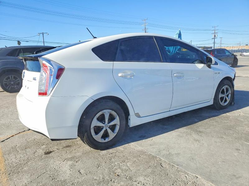 Photo 3 from auction – 2013 TOYOTA PRIUS with VIN JTDKN3DU4D5559374