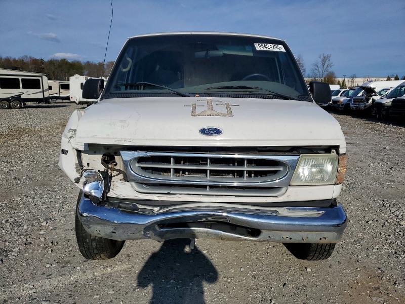 Photo 5 from auction – 2002 FORD ECONOLINE with VIN 1FBSS31L42HB23743