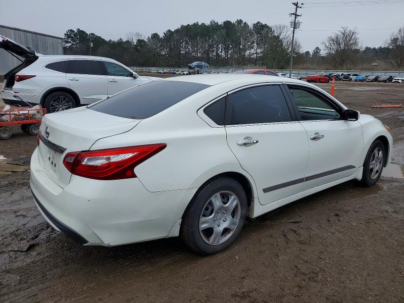 Photo 3 from auction – 2016 NISSAN ALTIMA with VIN 1N4AL3AP5GC288993