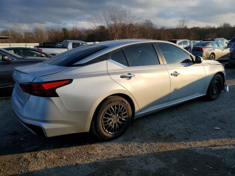 Photo 3 from auction – 2020 NISS ALTIMA with VIN 1N4BL4BV6LC183266