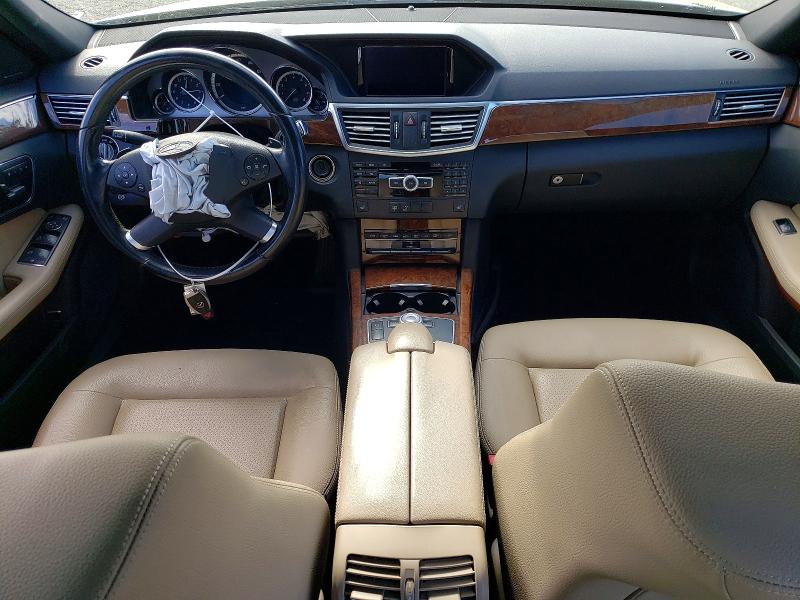 Photo 8 from auction – 2011 MERCEDES-BENZ E 350 with VIN WDDHF5GB7BA510371