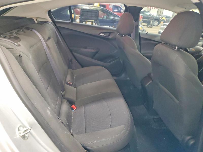 Photo 10 from auction – 2017 CHEVROLET CRUZE LT with VIN 3G1BE6SM0HS509869